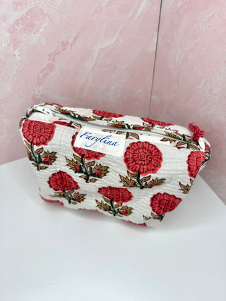 Medium Ana Toiletry Bag