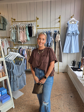 Restock- Robin Cropped Tee-Brown