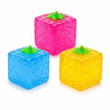 SUGAR SQUISHERS FRUIT CUBES TOP TRENZ