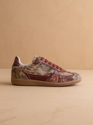 The Dalia Sneaker