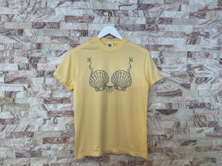 She Sells Sea Shells Tee