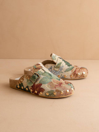 Khloe Clog