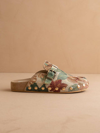 Khloe Clog