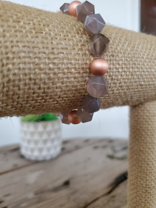 Geometric Gray Agate Bracelet