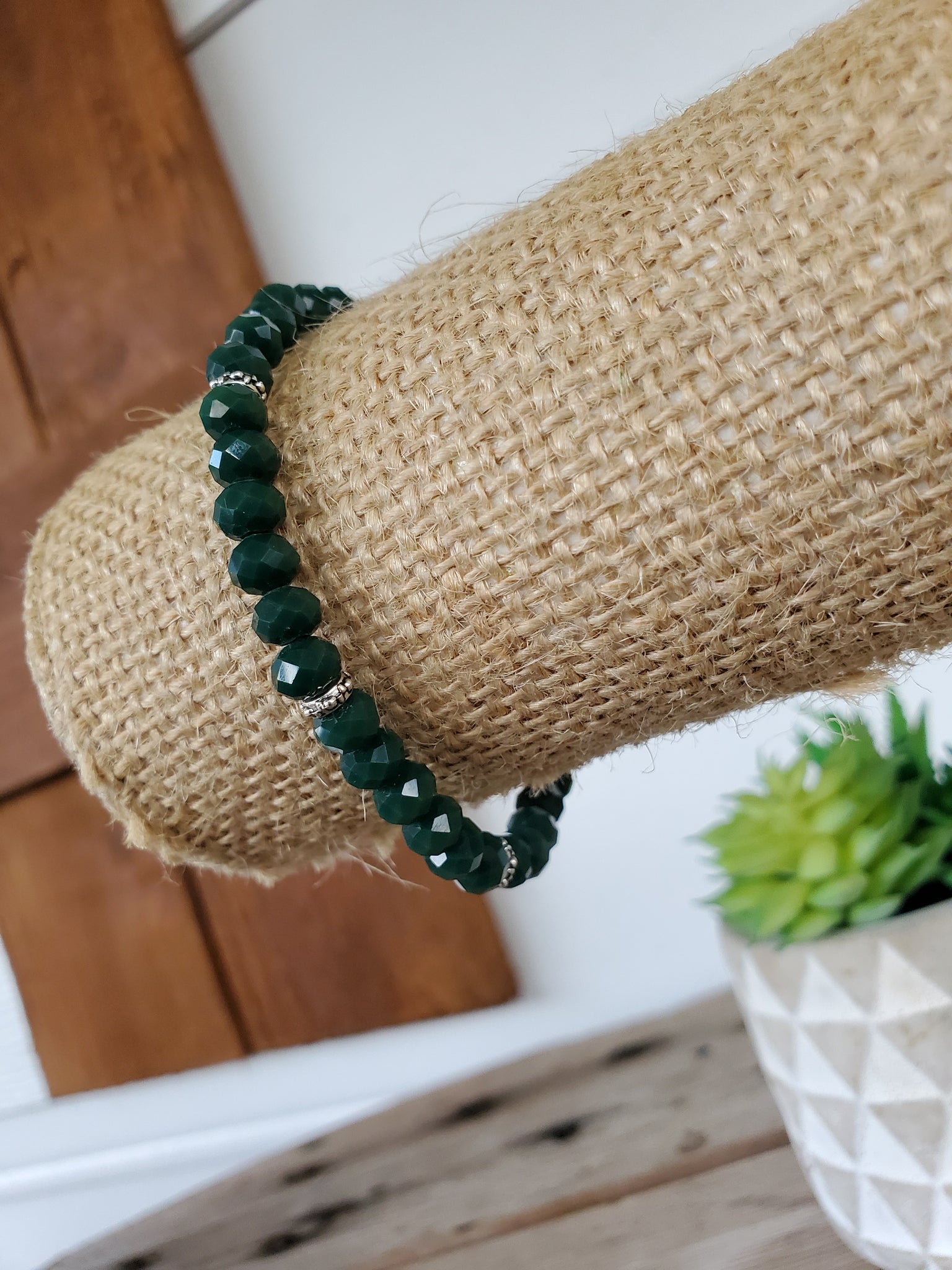 Vintage Trifari Emerald Green and Crystal Bracelet Circa 1960s For Sale at  1stDibs | emerald crystal bracelet, trifari jewelry, vintage crown trifari  bracelet